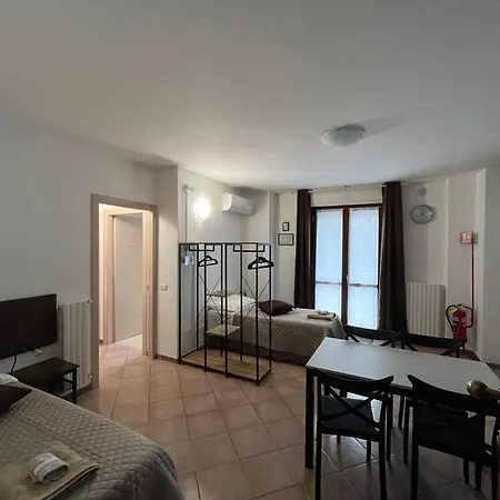 Quadrifoglio Guest house *